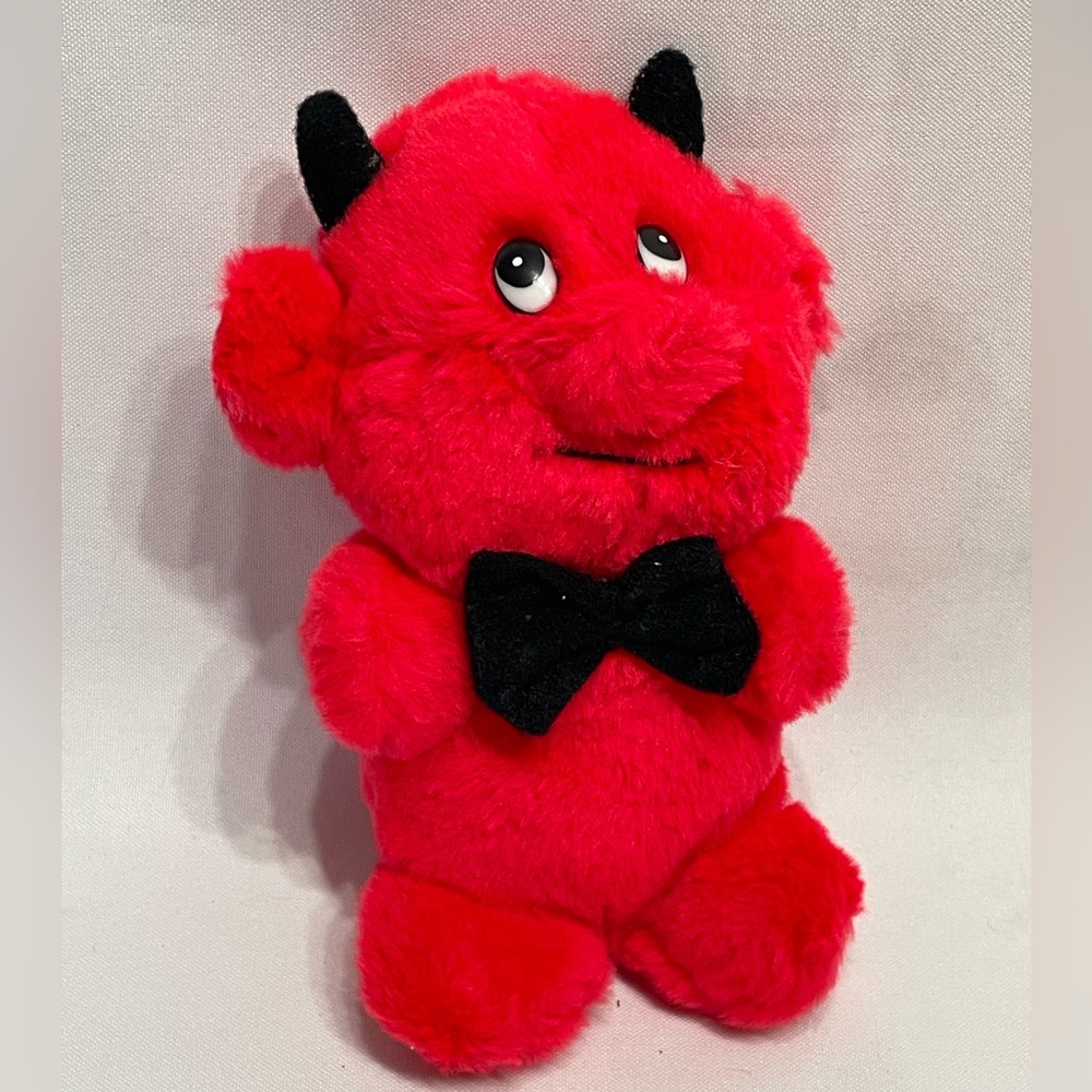 VINTAGE Little Devil Plush 7” Great condition